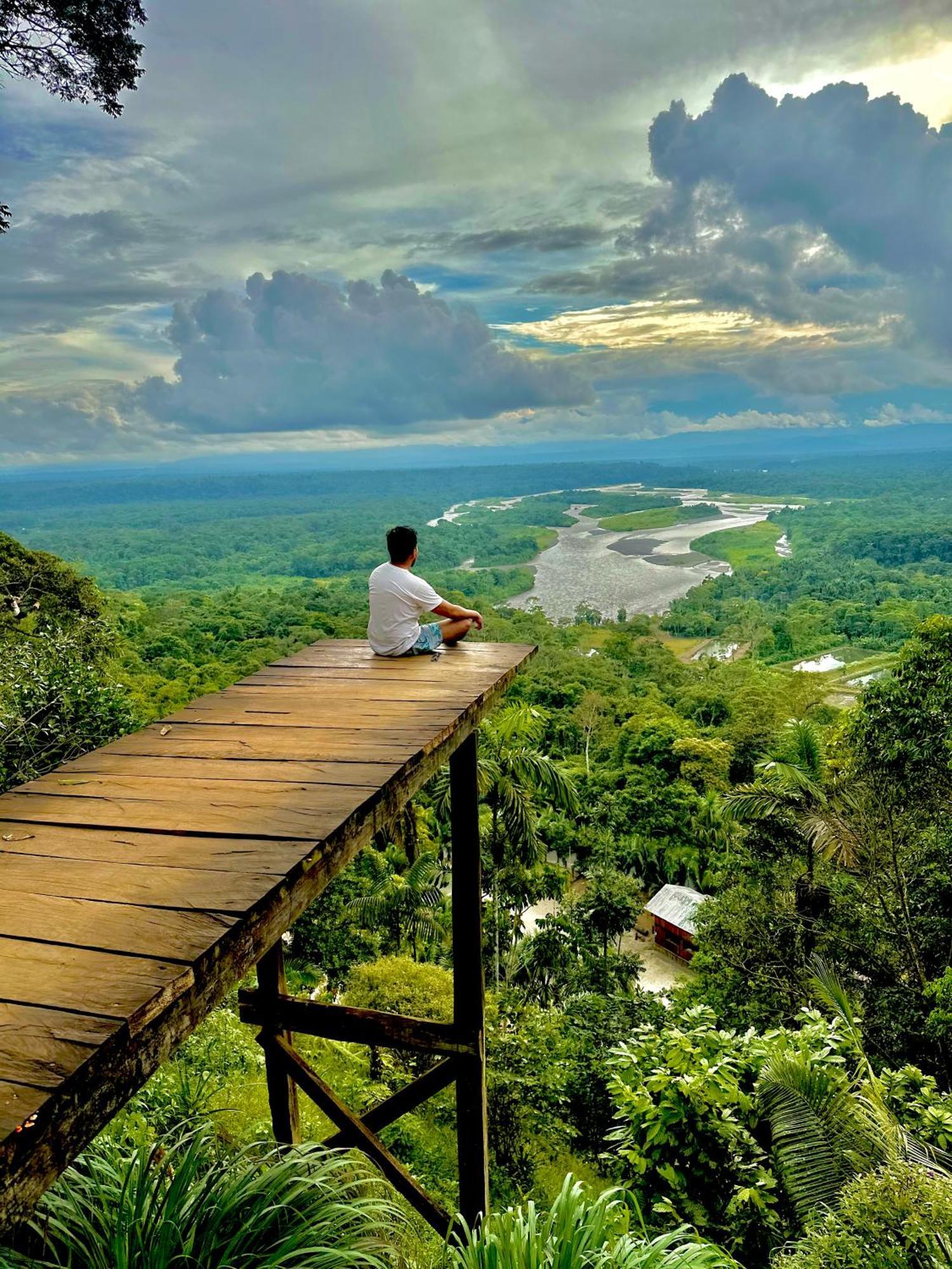 Hotel Amazon Puyu Glamping à Parroquia Tarqui Extérieur photo